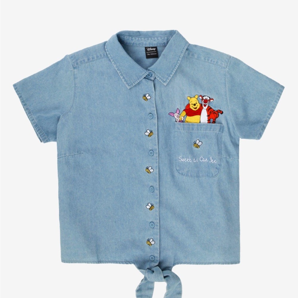 DISNEY OUR UNIVERSE WOMEN’S SZ SMALL WINNIE THE POOH DENIM SHIRT TIGGER #830